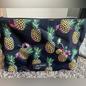 Cosmetic bag